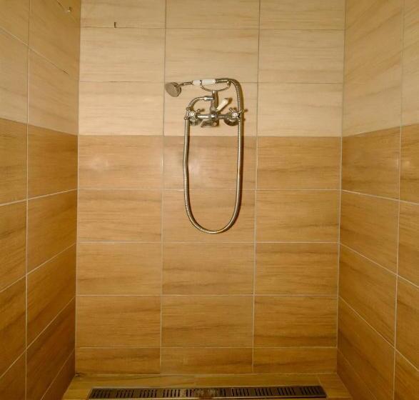 Pokój Standard Trzyosobowy, Vila24 Levice