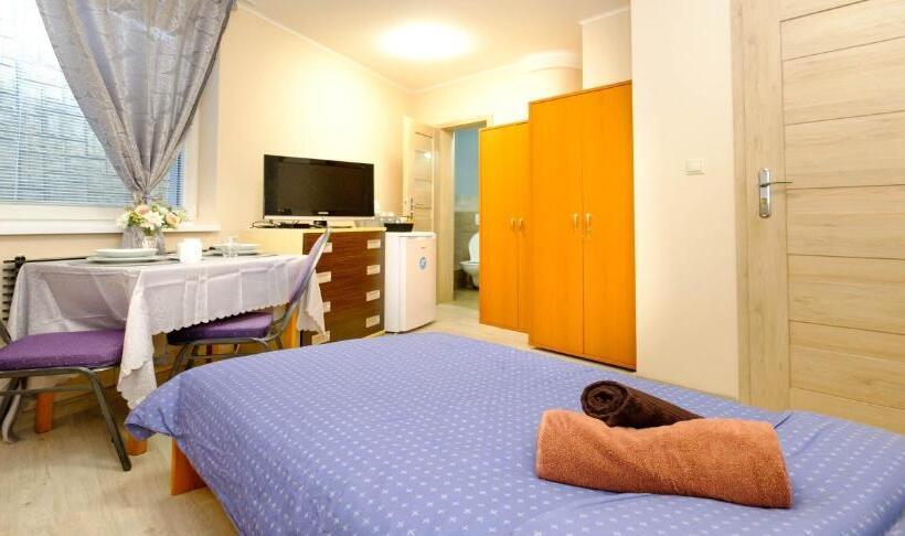 Pokój Standard, Vila24 Levice