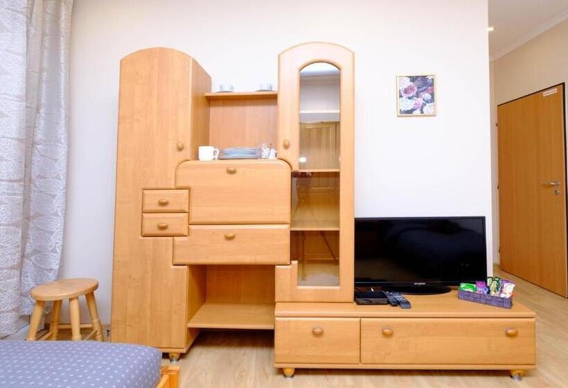 Pokój Standard Wspólna Łazienka, Vila24 Levice