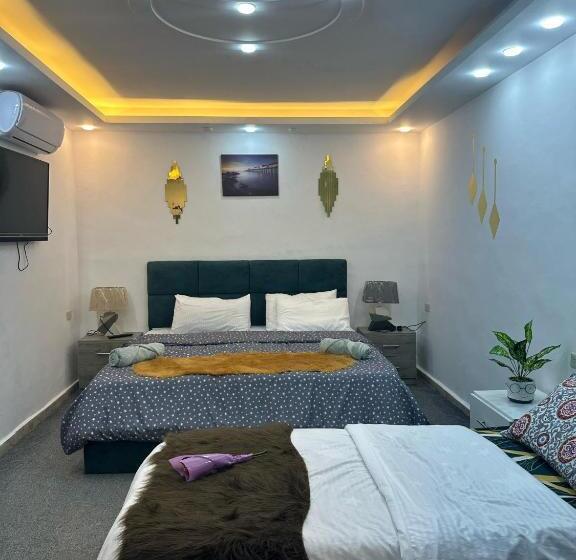 اتاق لوکس سه تخته, Jerash City View