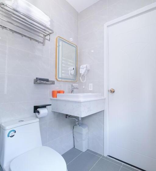 اتاق استاندارد با تخت بزرگ, Bella Hotel Phu Quoc Free Cable Car And Water Park Tickets