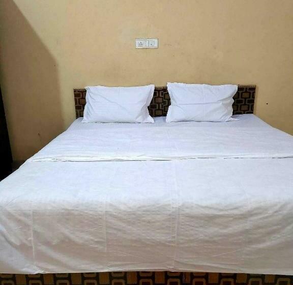 Трехместный Номер Классика, 81157g Amy Inn