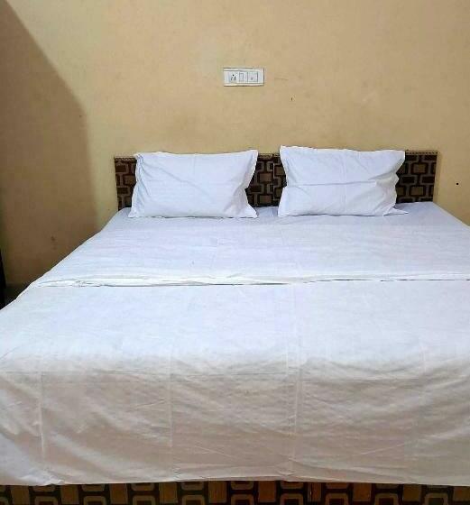 トリプルクラシックルーム, 81157g Amy Inn