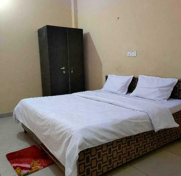 トリプルクラシックルーム, 81157g Amy Inn