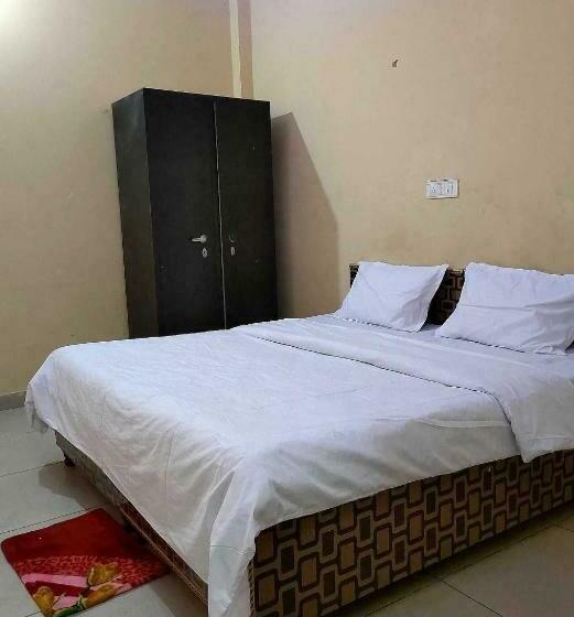 トリプルクラシックルーム, 81157g Amy Inn