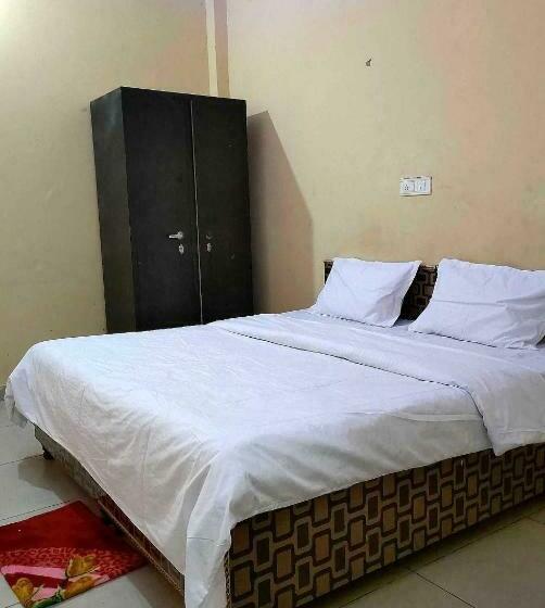 Трехместный Номер Классика, 81157g Amy Inn