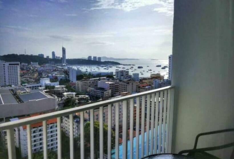 Apartamento 1 Dormitório com Sacada, The Base Central Pattaya By Wwc