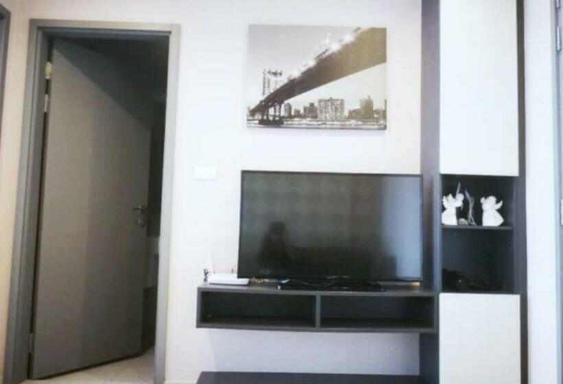 Apartamento 1 Dormitório com Sacada, The Base Central Pattaya By Wwc