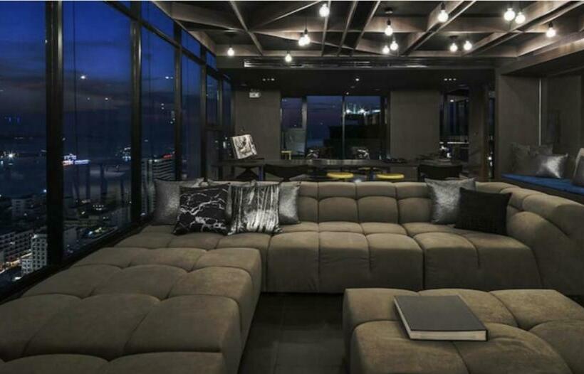 Apartamento 1 Dormitório com Sacada, The Base Central Pattaya By Wwc