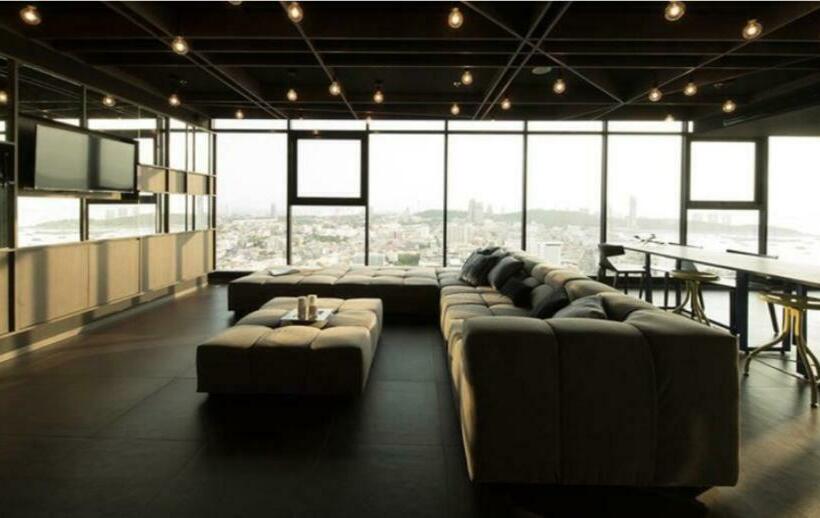 Apartamento 1 Dormitório com Sacada, The Base Central Pattaya By Wwc