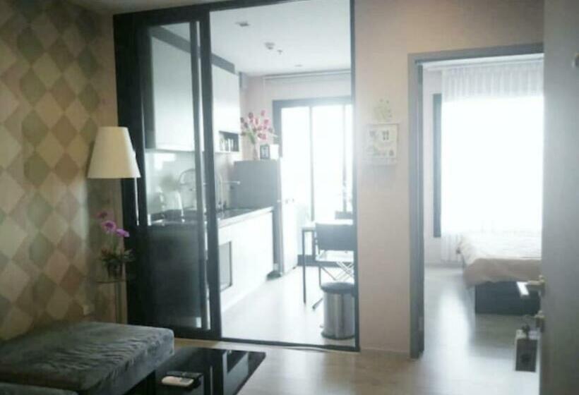 Apartamento 1 Dormitório com Sacada, The Base Central Pattaya By Wwc