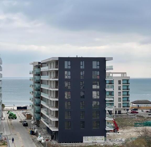 带1个卧室的带海景的公寓, Almar Luxury Residence   Renting Apartments & Free Pool