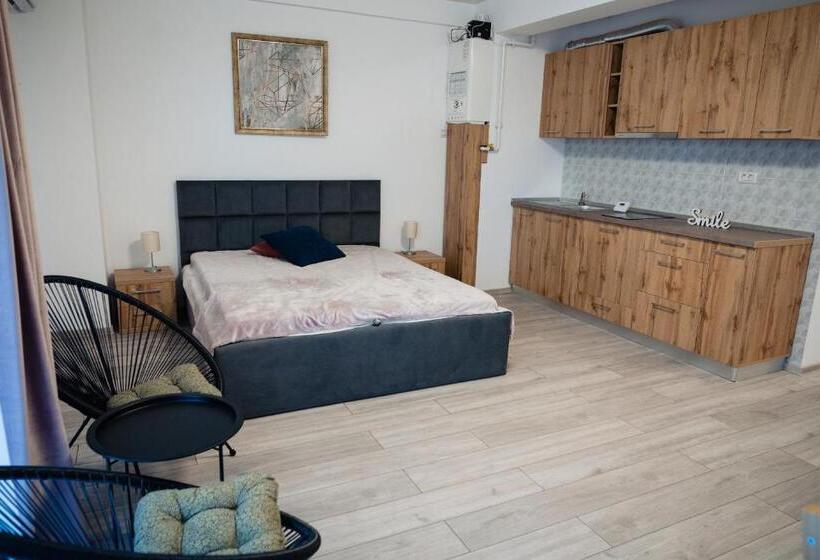 标准工作室带阳台, Almar Luxury Residence   Renting Apartments & Free Pool