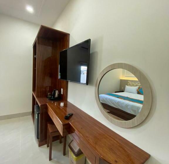 اتاق لوکس, Khách Sạn Biển Xanh