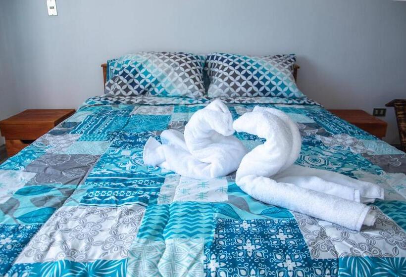 اتاق لوکس, Las Carmelas, Airport Juan Santamaría, Alajuela, San José