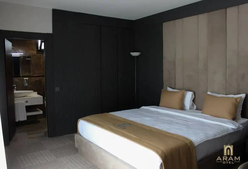 デラックスルーム, Aram Otel Business & Luxury