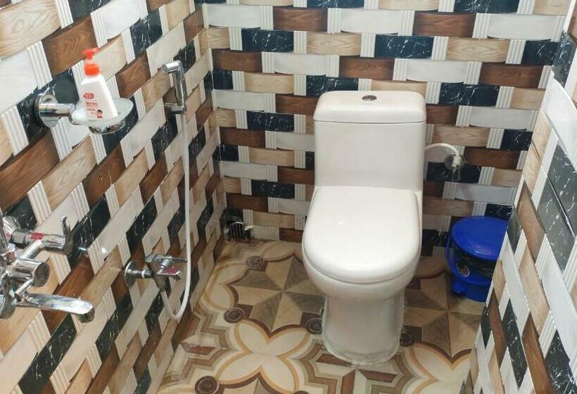 חדר סטנדרט, Tulusi Inn