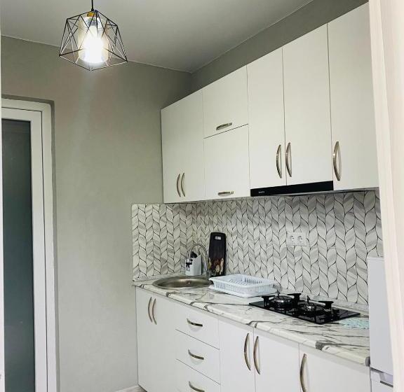 اتاق استاندارد با بالکن, Emma S Guest House