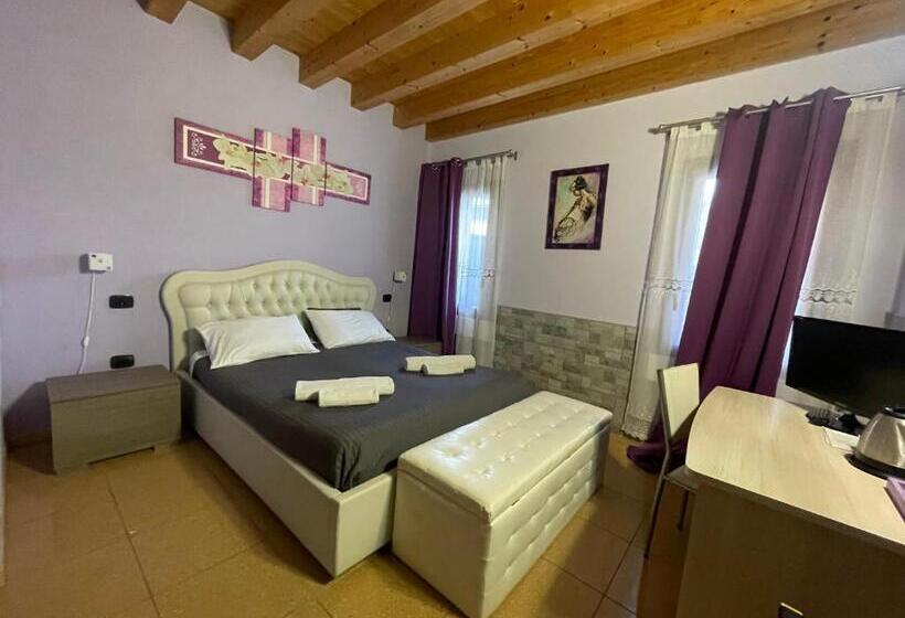 غرفة قياسية, Il Giardino Di Artemide