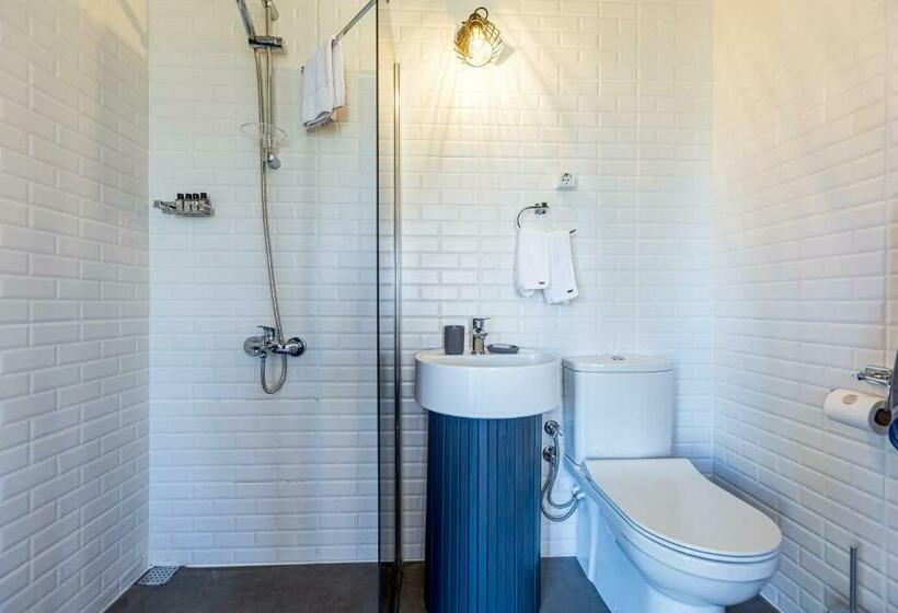 اتاق استاندارد با چشم‌انداز دریا, Anda Beach Bistro & Rooms