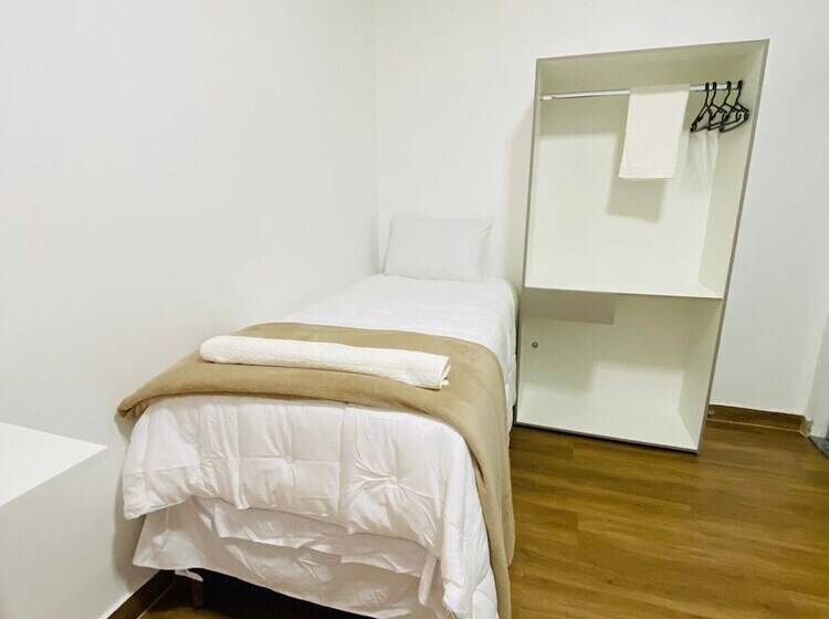 חדר סטנדרט יחיד, Santorine Plaza   Itabira   Próximo A Fundação Cultural Carlos Drummond Andrade