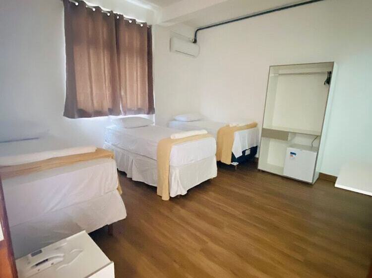 חדר סטנדרט לשלושה, Santorine Plaza   Itabira   Próximo A Fundação Cultural Carlos Drummond Andrade