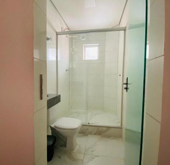 חדר סטנדרט לשלושה, Santorine Plaza   Itabira   Próximo A Fundação Cultural Carlos Drummond Andrade