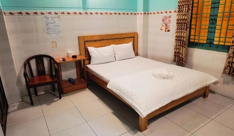 Habitació Estàndard, Khách Sạn Bảo Tín