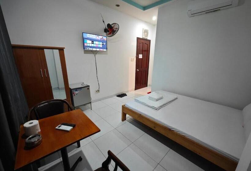 Habitació Estàndard Llit King, Khách Sạn Bảo Tín