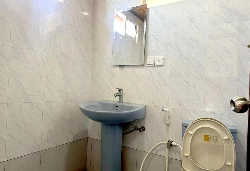 חדר אקונומי, White Block Hotel & Resturant