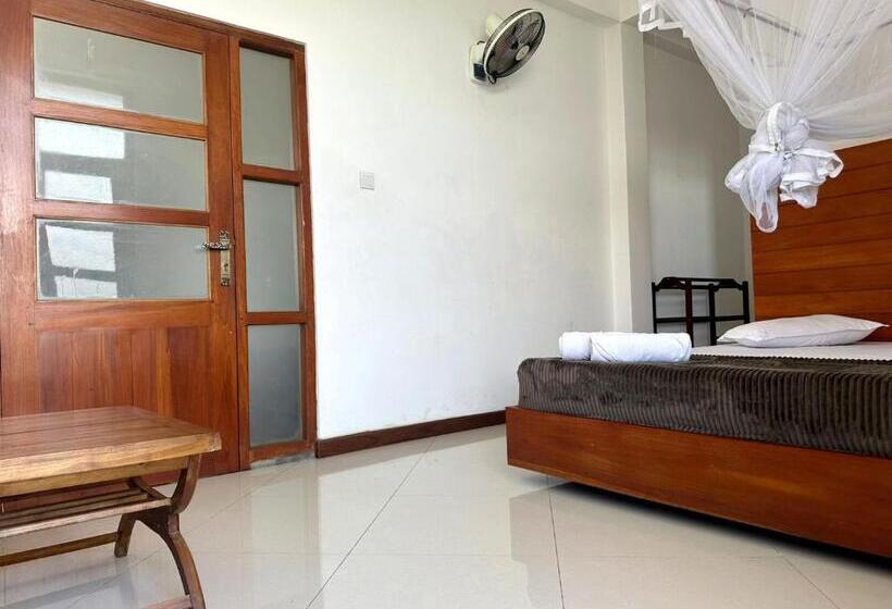 חדר דלוקס, White Block Hotel & Resturant