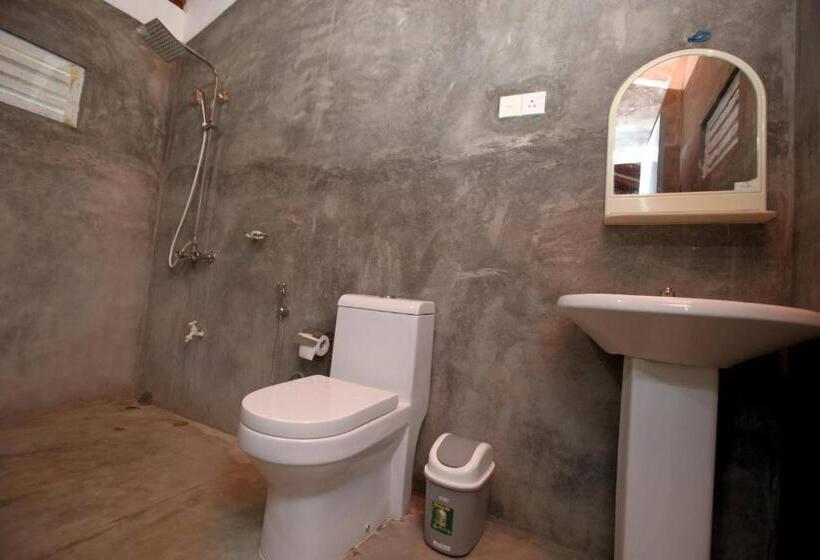 اتاق لوکس با چشم‌انداز باغ, The Mastodon Valley Safari Resort