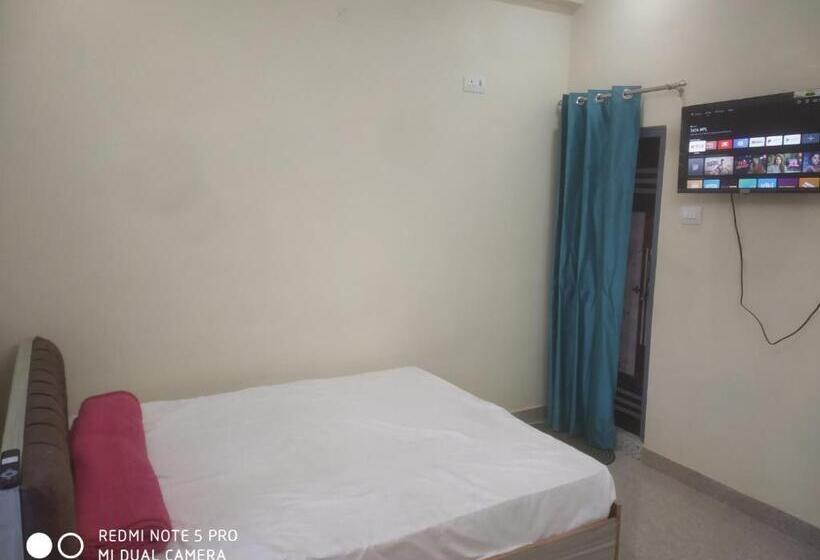 スタンダードルーム, Braj Waterpark & Resort