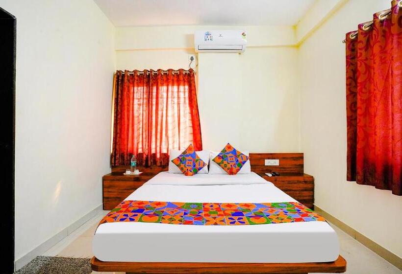 Quarto Deluxe, Fabhotel Himalay