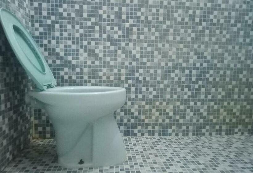 スタンダードルーム, Sipakatau Homestay Bira