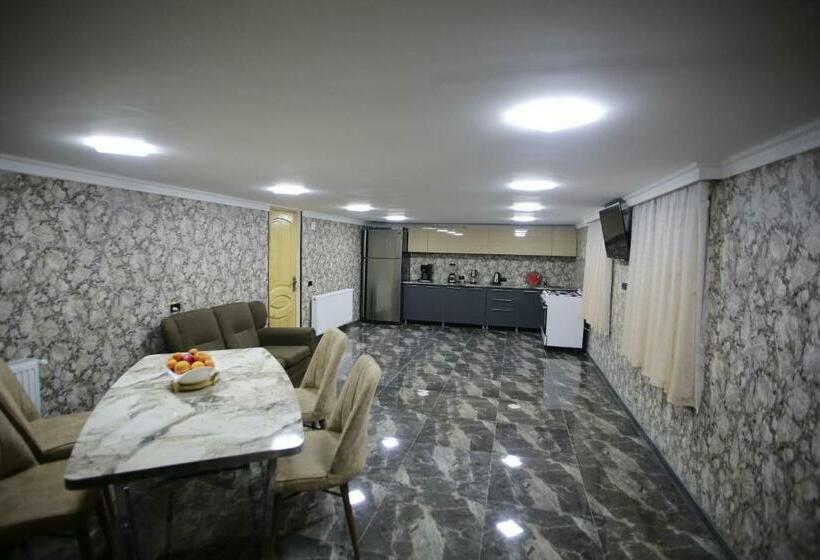 اتاق استاندارد با سرویس بهداشتی مشترک, Guest House Nikola