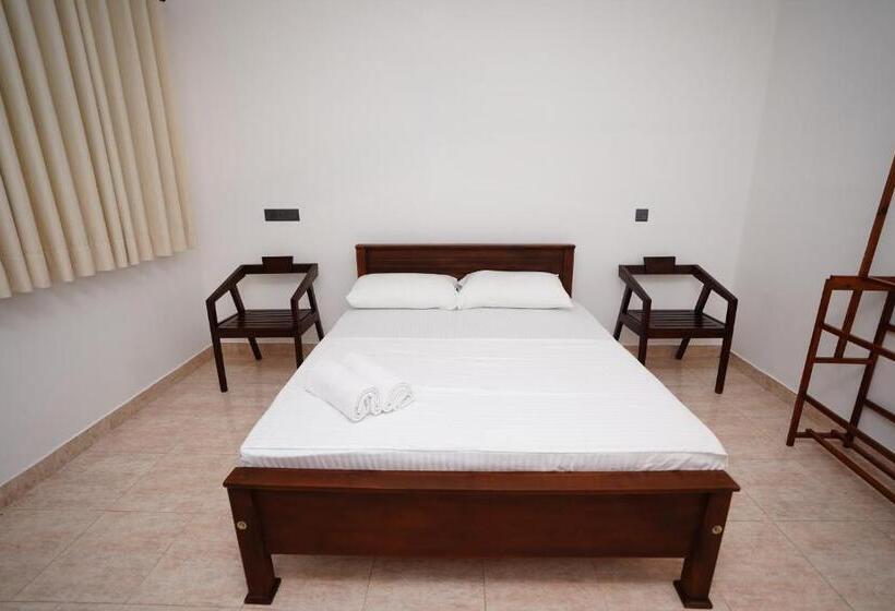 Номер Стандарт, River Inn   Fort