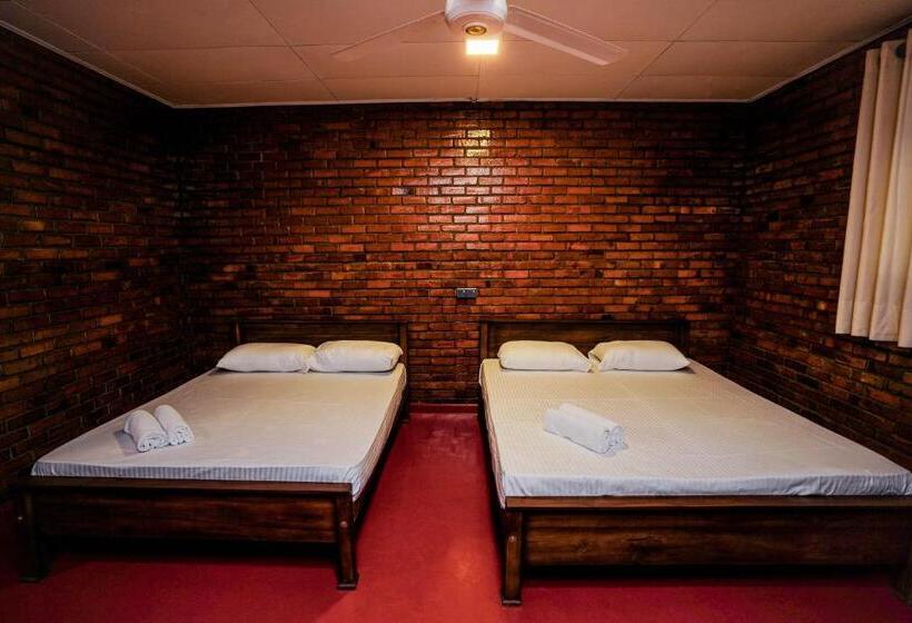 Семейный Номер, River Inn   Fort