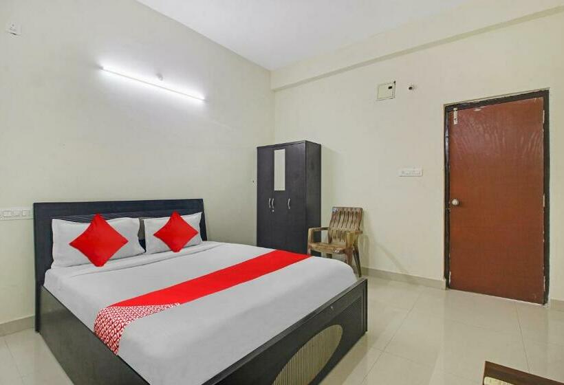 חדר קלאסי לשלושה, Fabexpress Royal Prime Suits