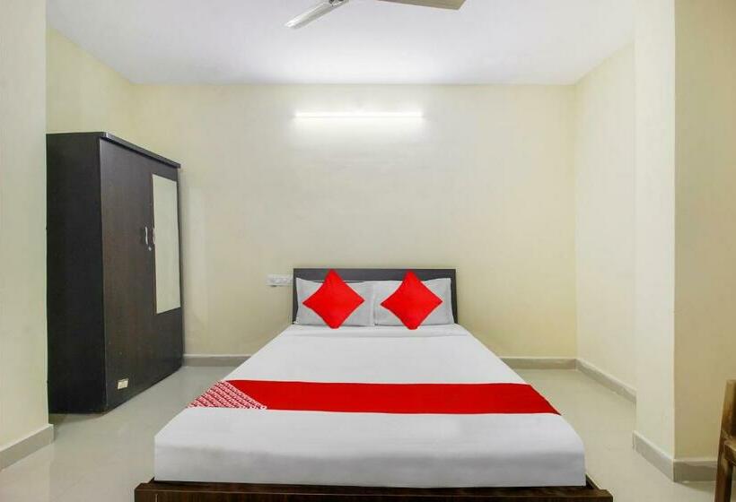 חדר קלאסי לשלושה, Fabexpress Royal Prime Suits