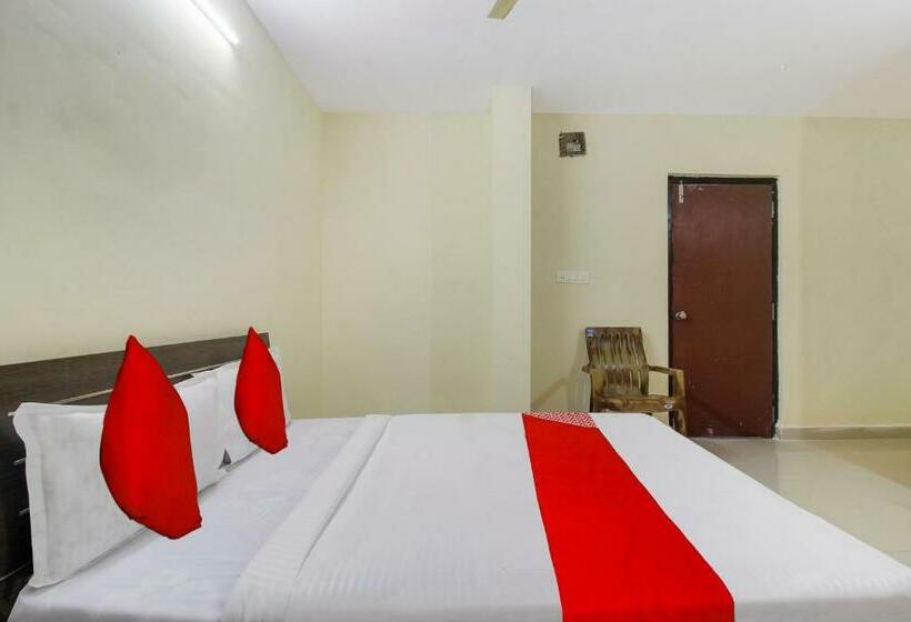 חדר קלאסי לשלושה, Fabexpress Royal Prime Suits