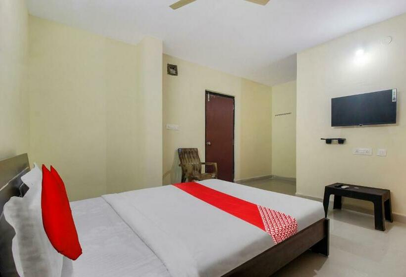 חדר קלאסי לשלושה, Fabexpress Royal Prime Suits