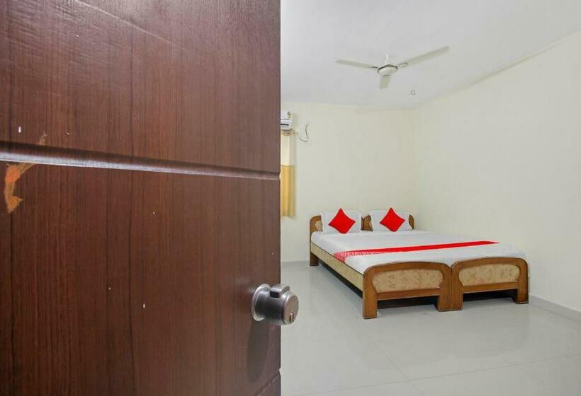 חדר קלאסי לשלושה, Fabexpress Royal Prime Suits