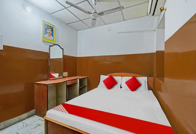 Номер Стандарт, Oyo Flagship 81060 Tulsi Inn