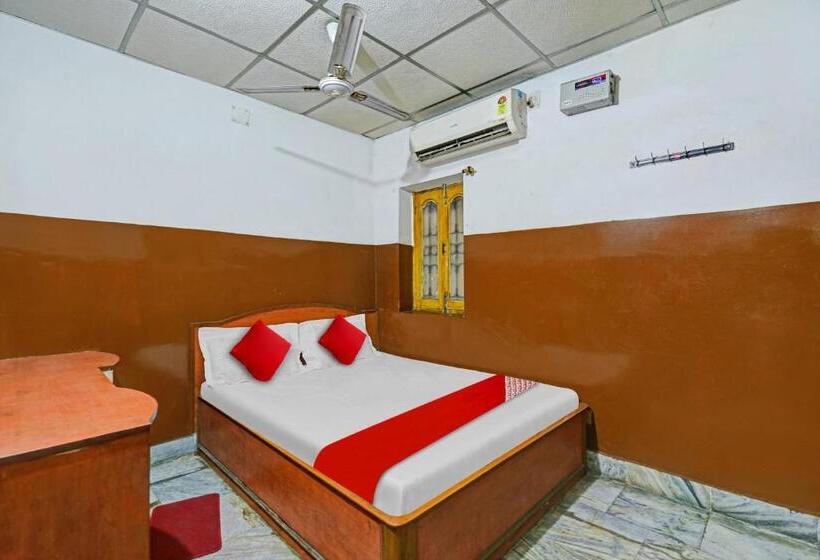 Номер Стандарт, Oyo Flagship 81060 Tulsi Inn