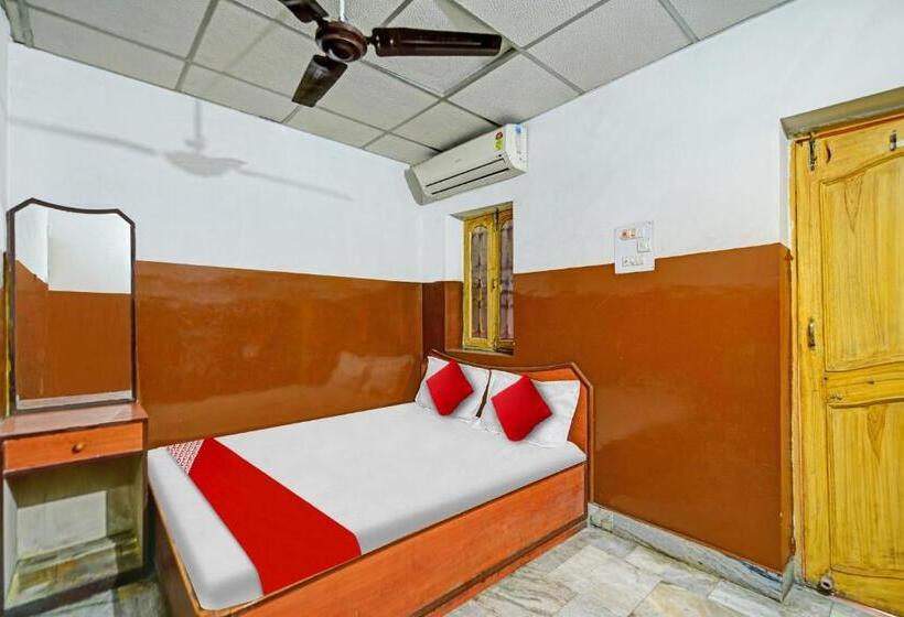 Номер Стандарт, Oyo Flagship 81060 Tulsi Inn