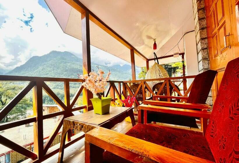 스탠다드 룸 킹사이즈 침대, The Beas Riverside Resort, Manali