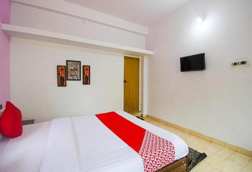 Трехместный Номер Классика, Spot On Hotel Dibyansh