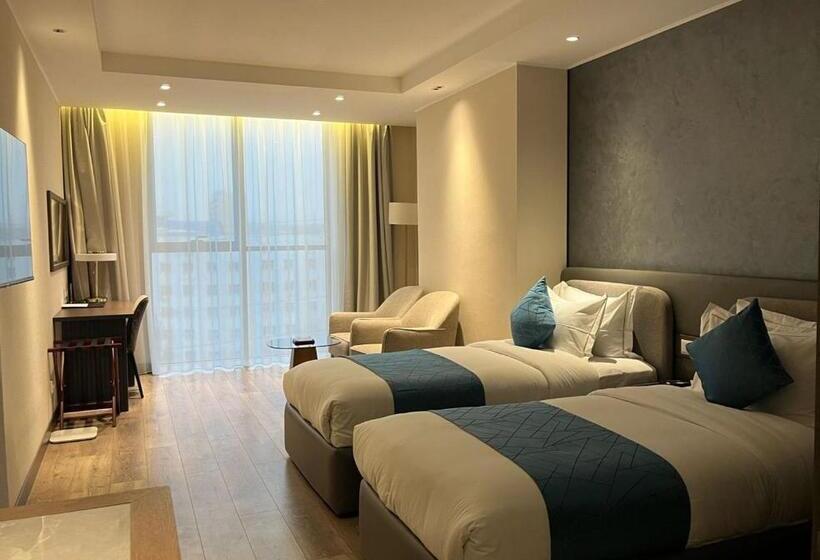 اتاق استاندارد, Sofia International