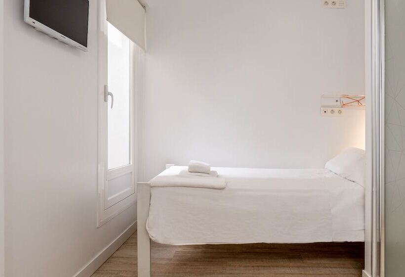 Chambre Standard Individuelle, AMC Granada